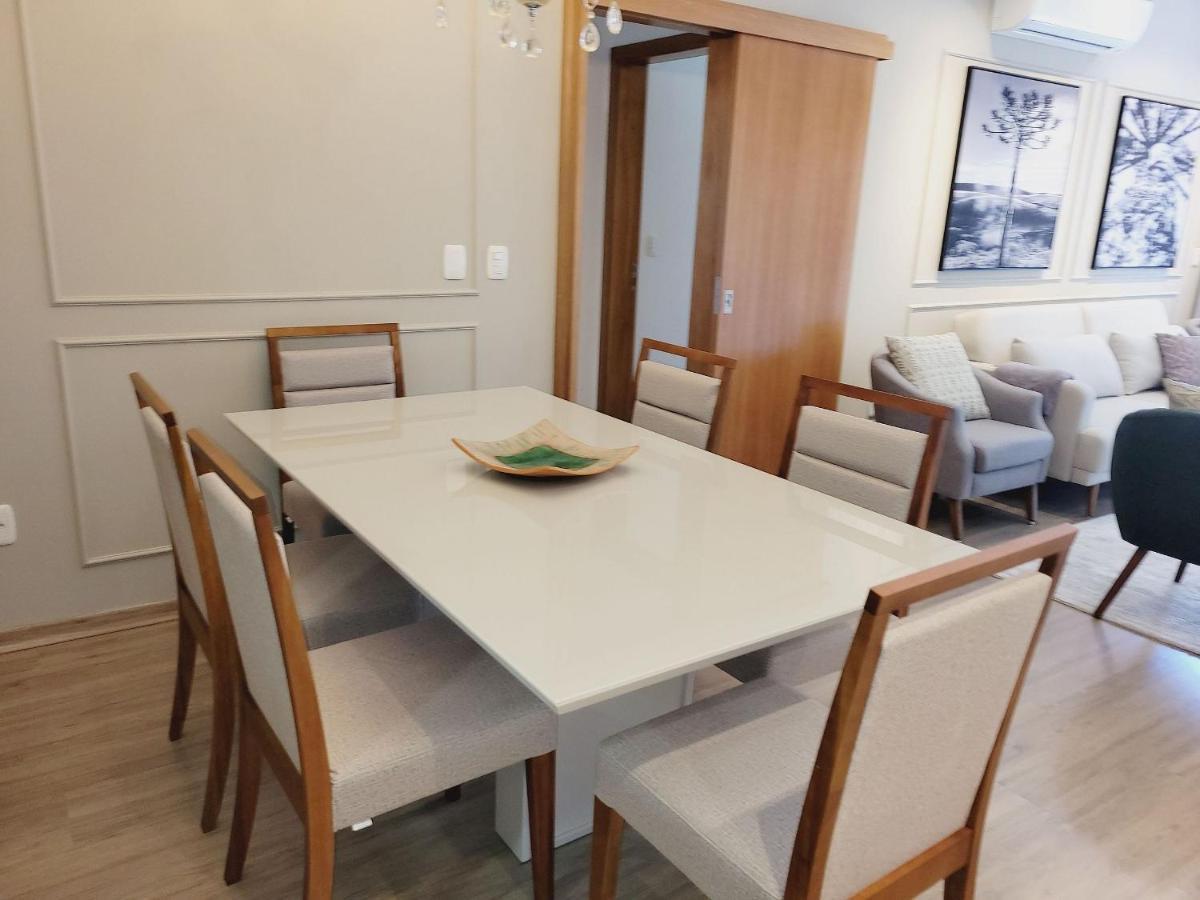 Apto 103 B,2, Proximo A Museus E Restaurantes, Condominio Com Piscina Aquecida. Γκραμάντο Εξωτερικό φωτογραφία